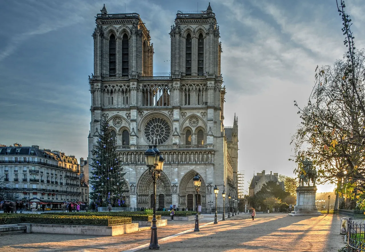 巴黎圣母院全攻略-paris-notre-dame-guide