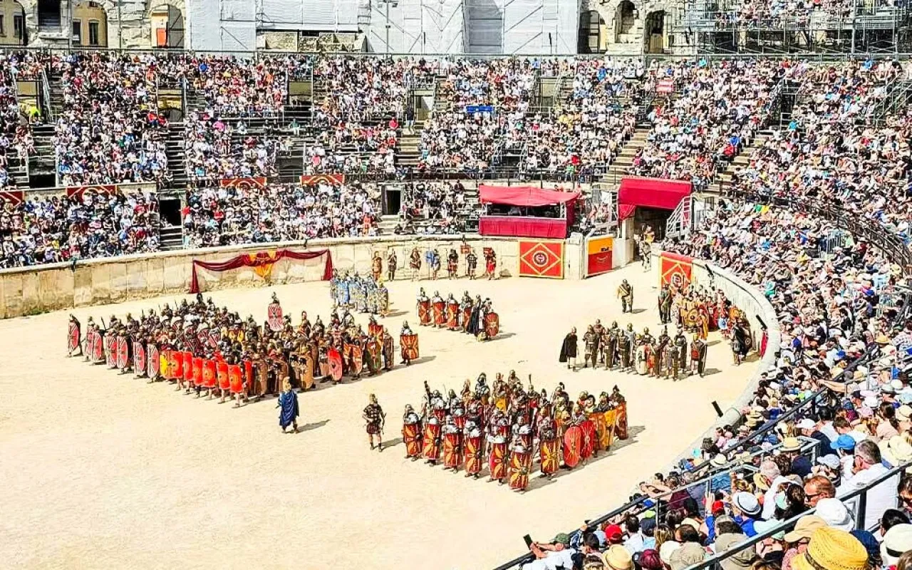 尼姆旅行指南nimes-travel-guide