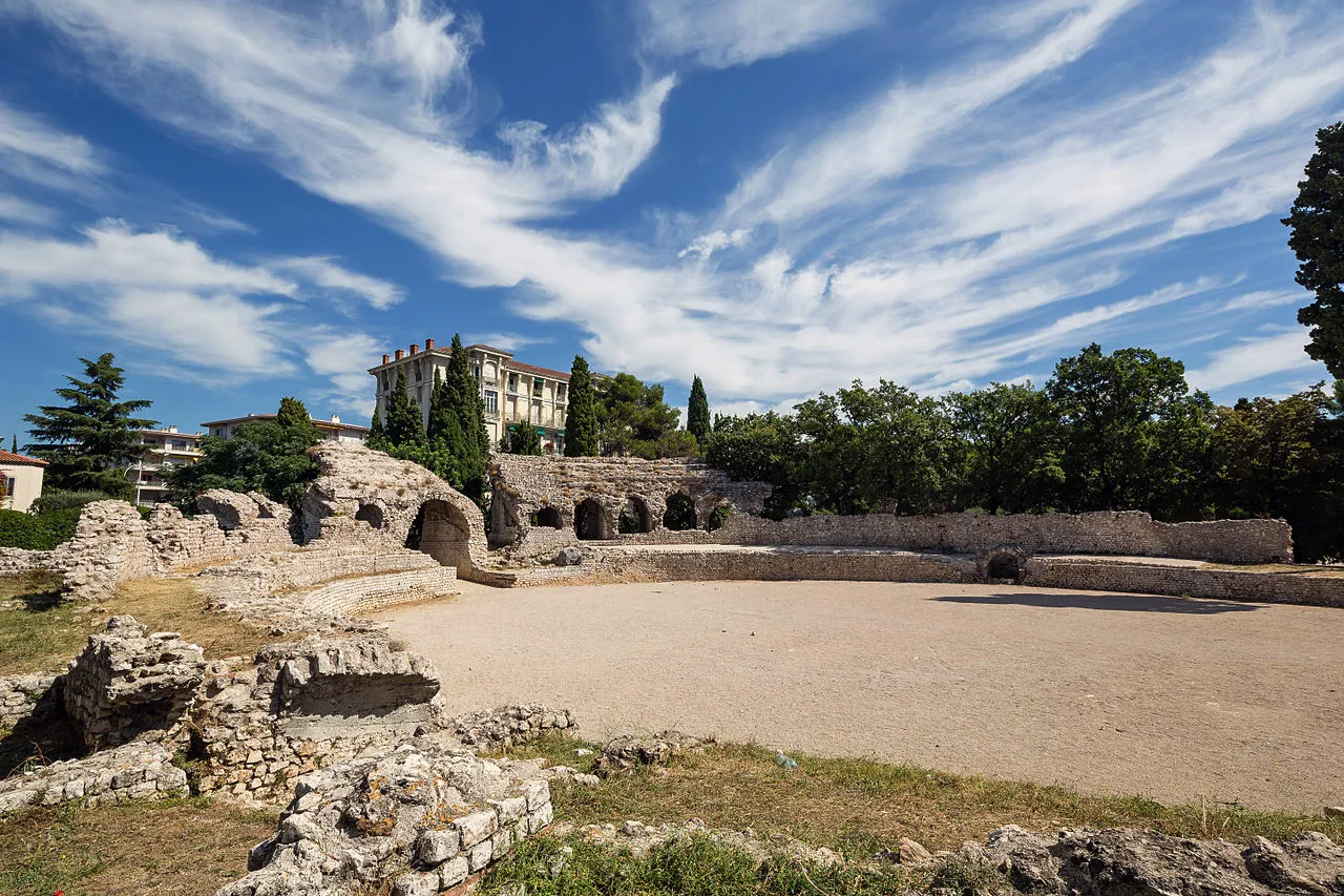 戛纳历史文化cannes-history-travel-guide