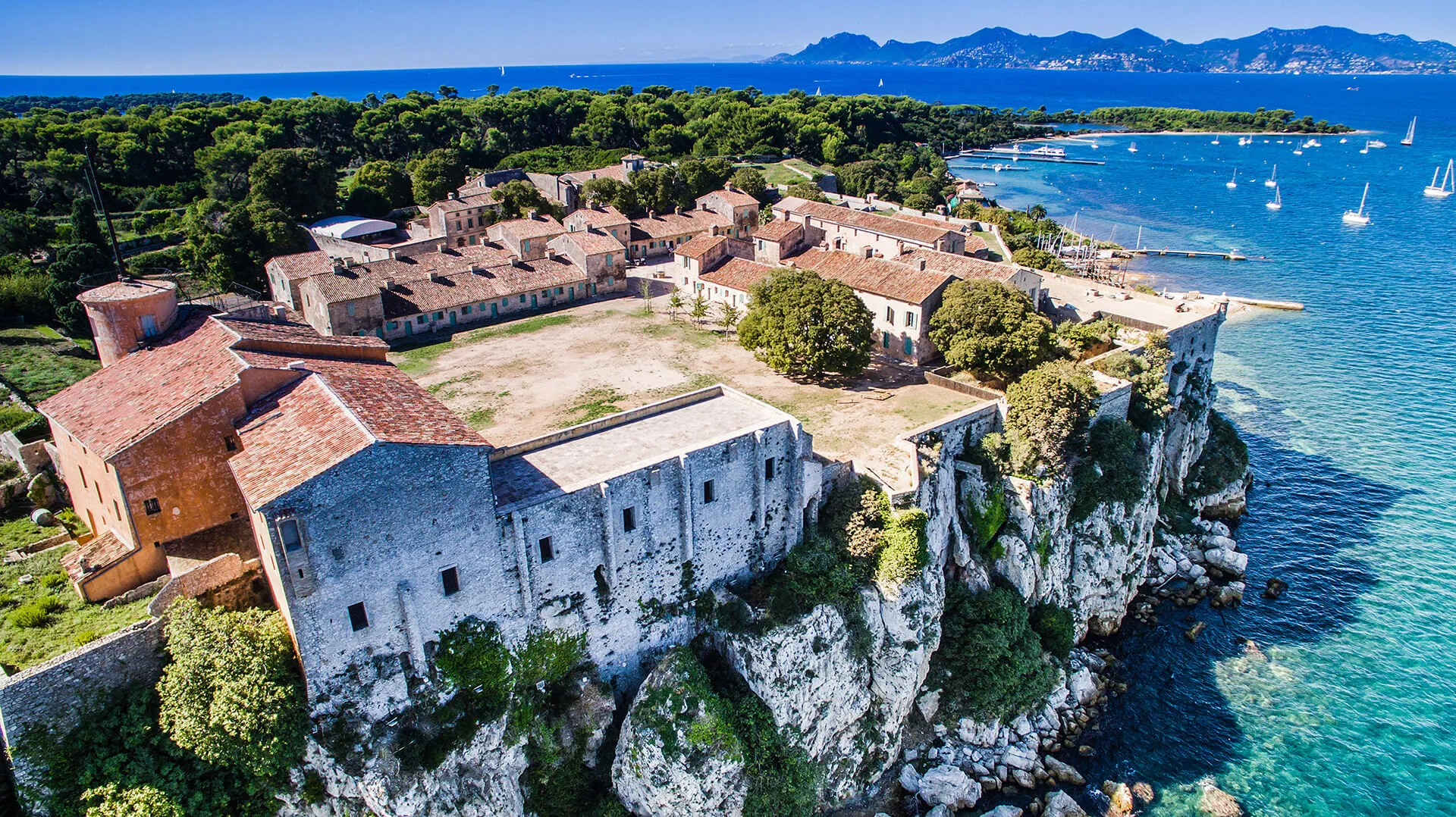 戛纳历史文化cannes-history-travel-guide