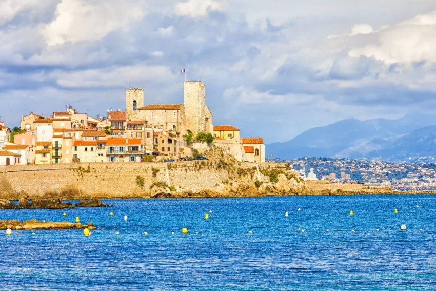 昂蒂布旅游攻略antibes-travel-guide