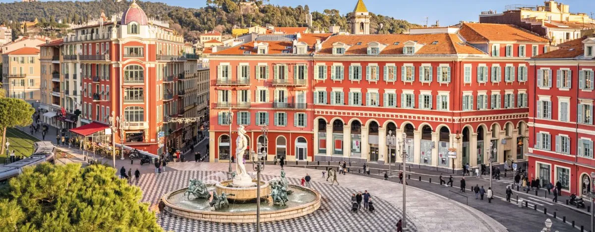 where-to-stay-french-riviera-without-car