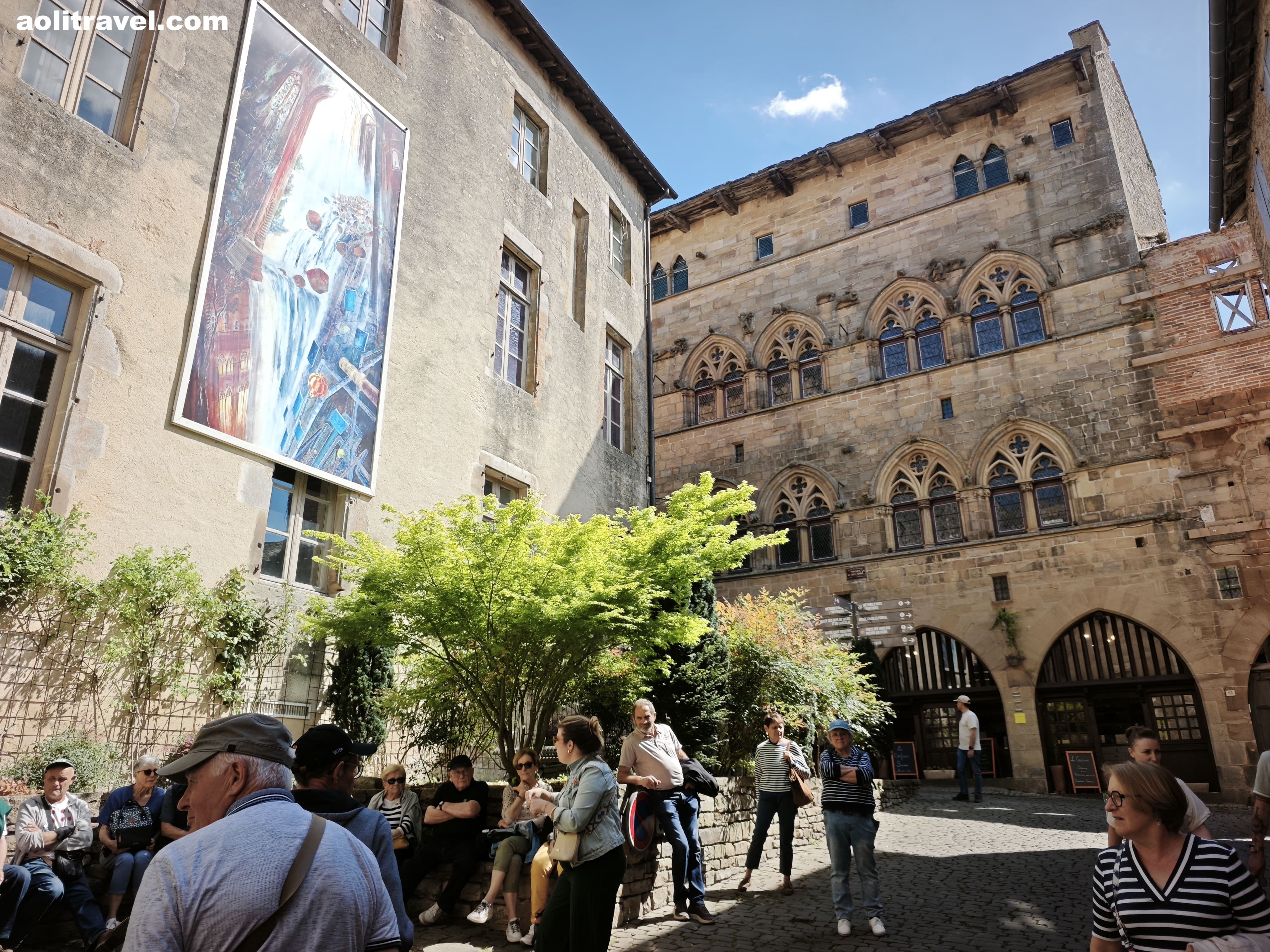 天空之城”Cordes-sur-Ciel攻略-aolitravel.com-cordes-sur-ciel-travel-guide