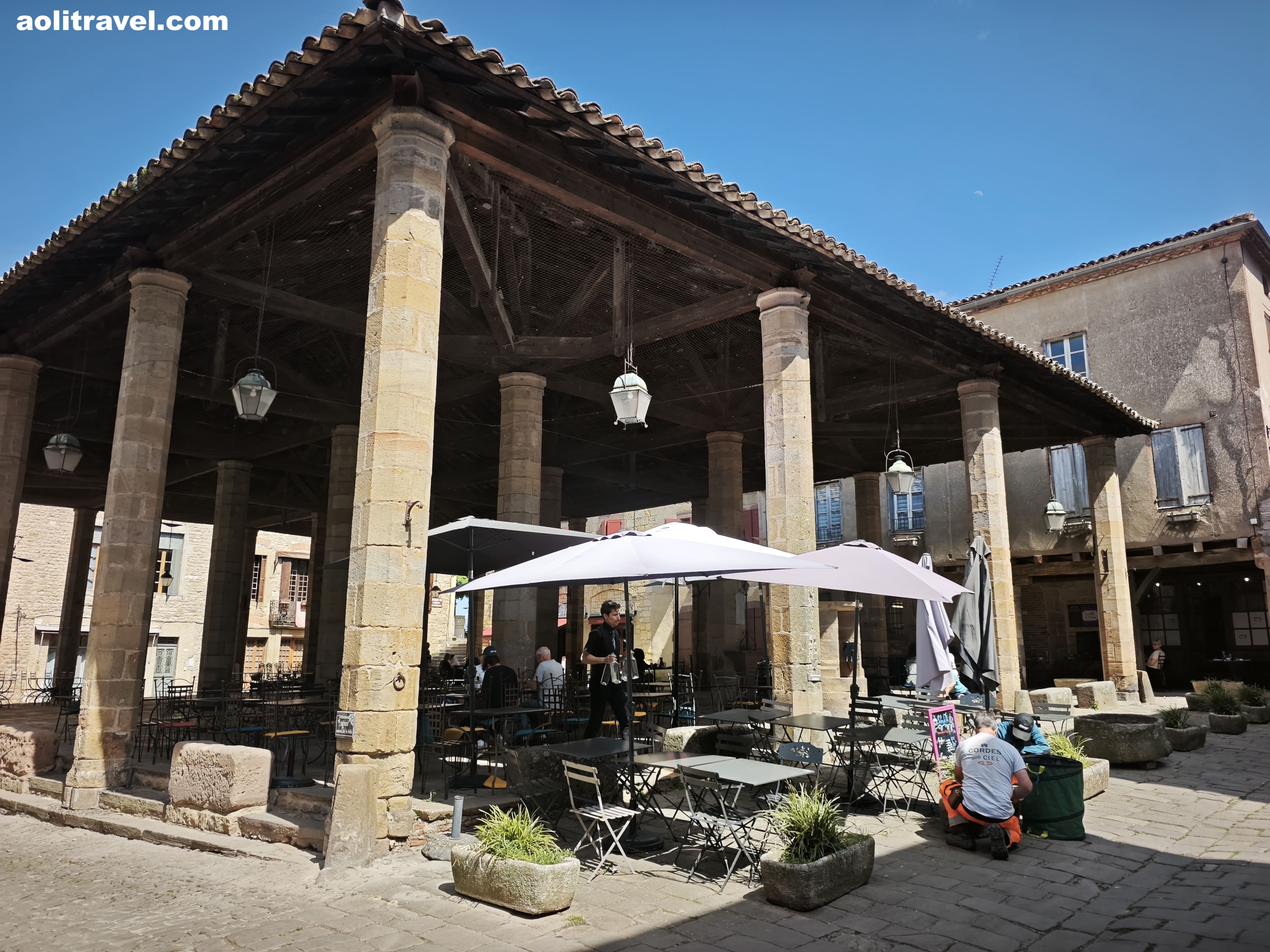天空之城”Cordes-sur-Ciel攻略-aolitravel.com-cordes-sur-ciel-travel-guide