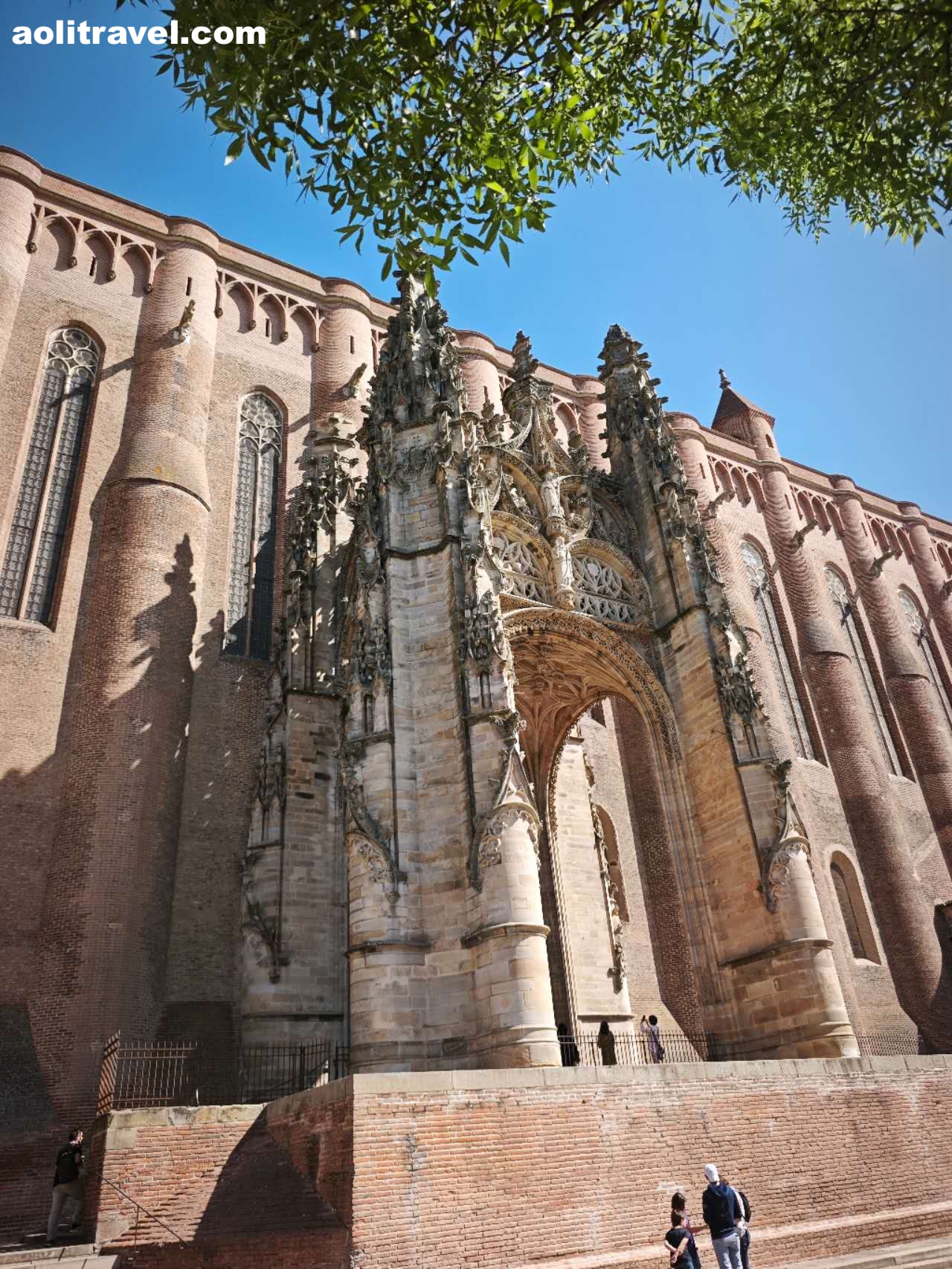 visit-albi-city-guide