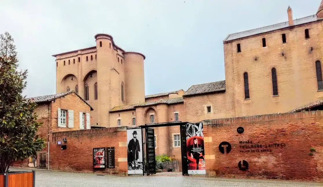 visit-albi-city-guide