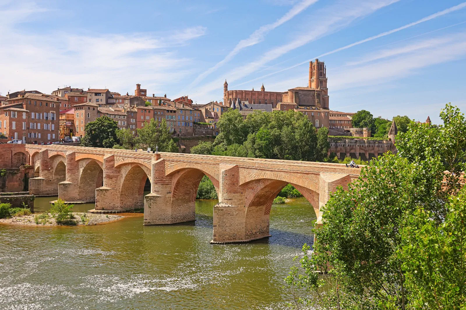 visit-albi-city-guide