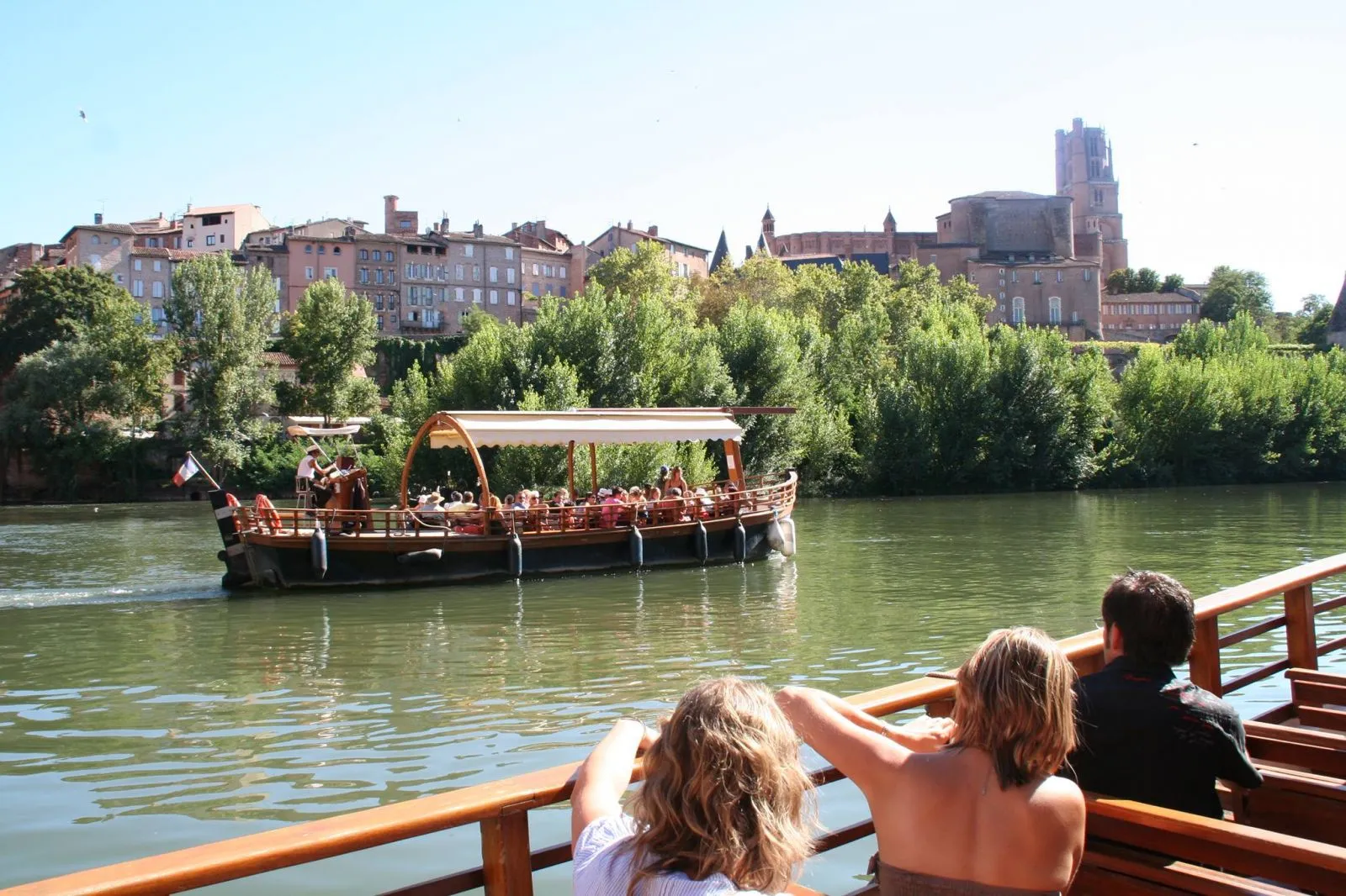 visit-albi-city-guide