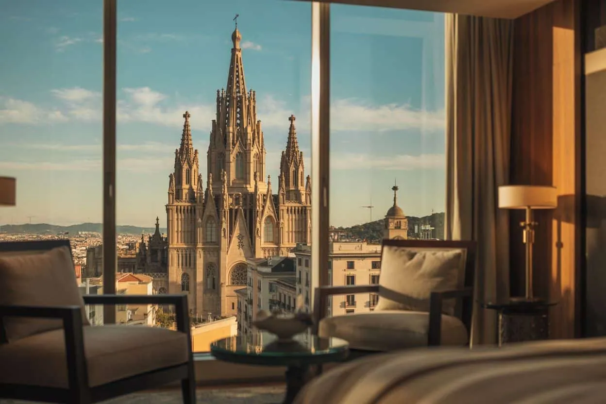 巴塞罗那住宿攻略-where-to-stay-in-barcelona-for-first-time