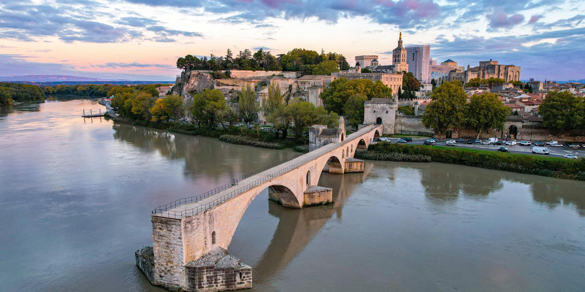 阿维尼翁城市旅行指南 avignon complete city guide top 15 things to do