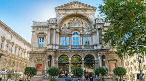 阿维尼翁城市旅行指南 avignon complete city guide top 15 things to do