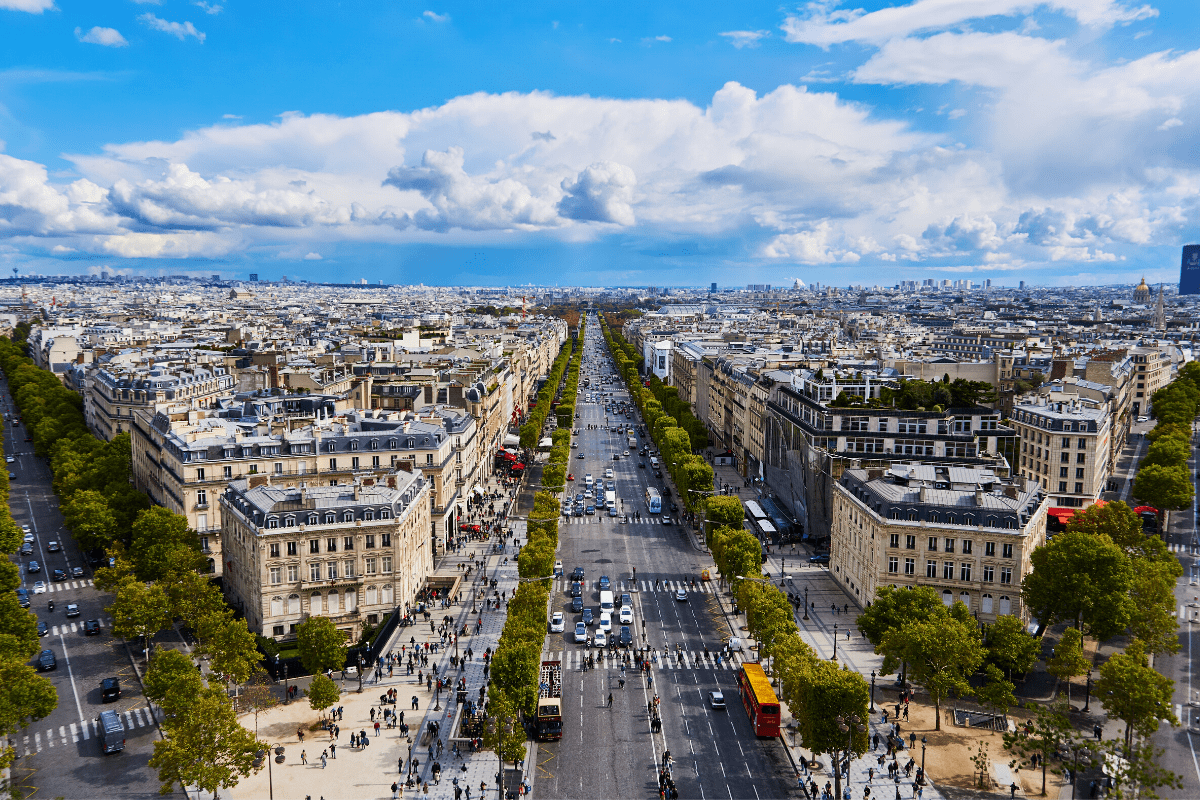 法国月度旅行指南visit-france
