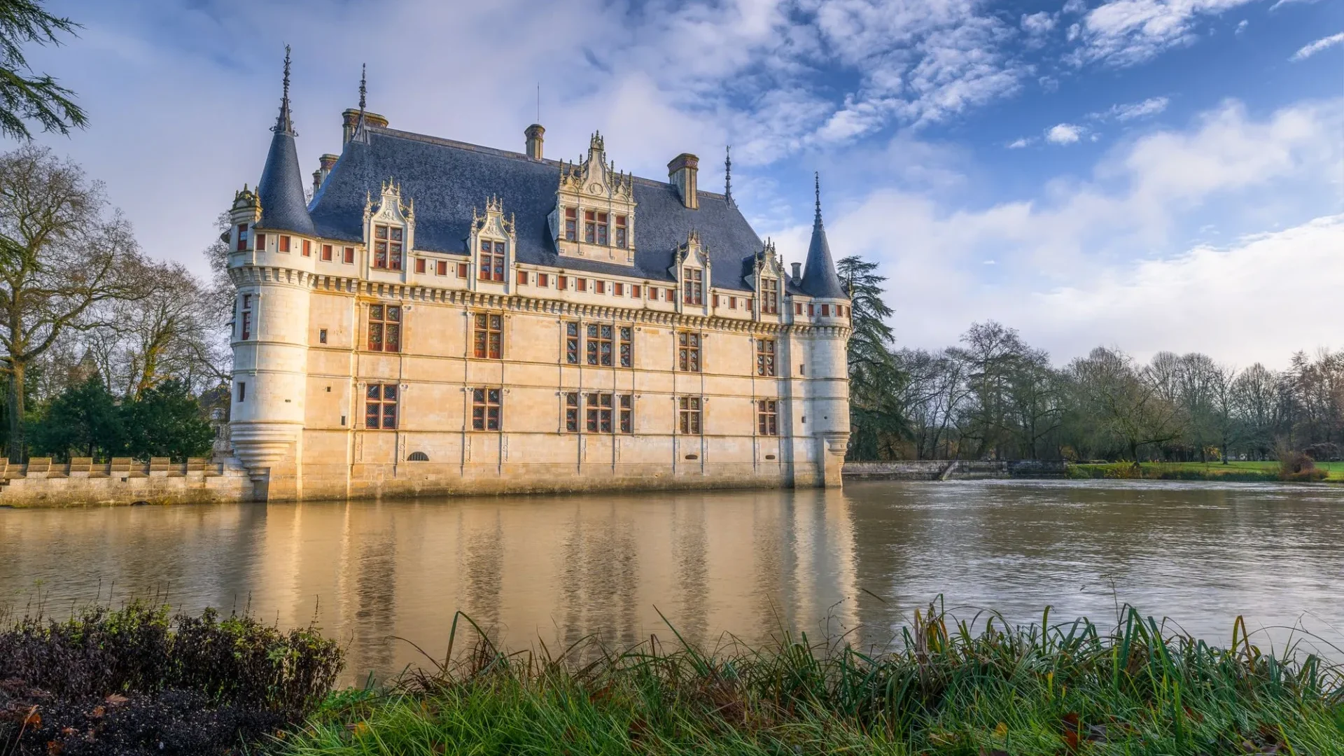 法国卢瓦尔河谷旅游指南visit-castles-the-loire-france