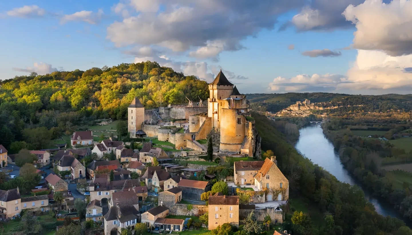 法国多尔多涅旅游指南visit-dordogne-travel-guide