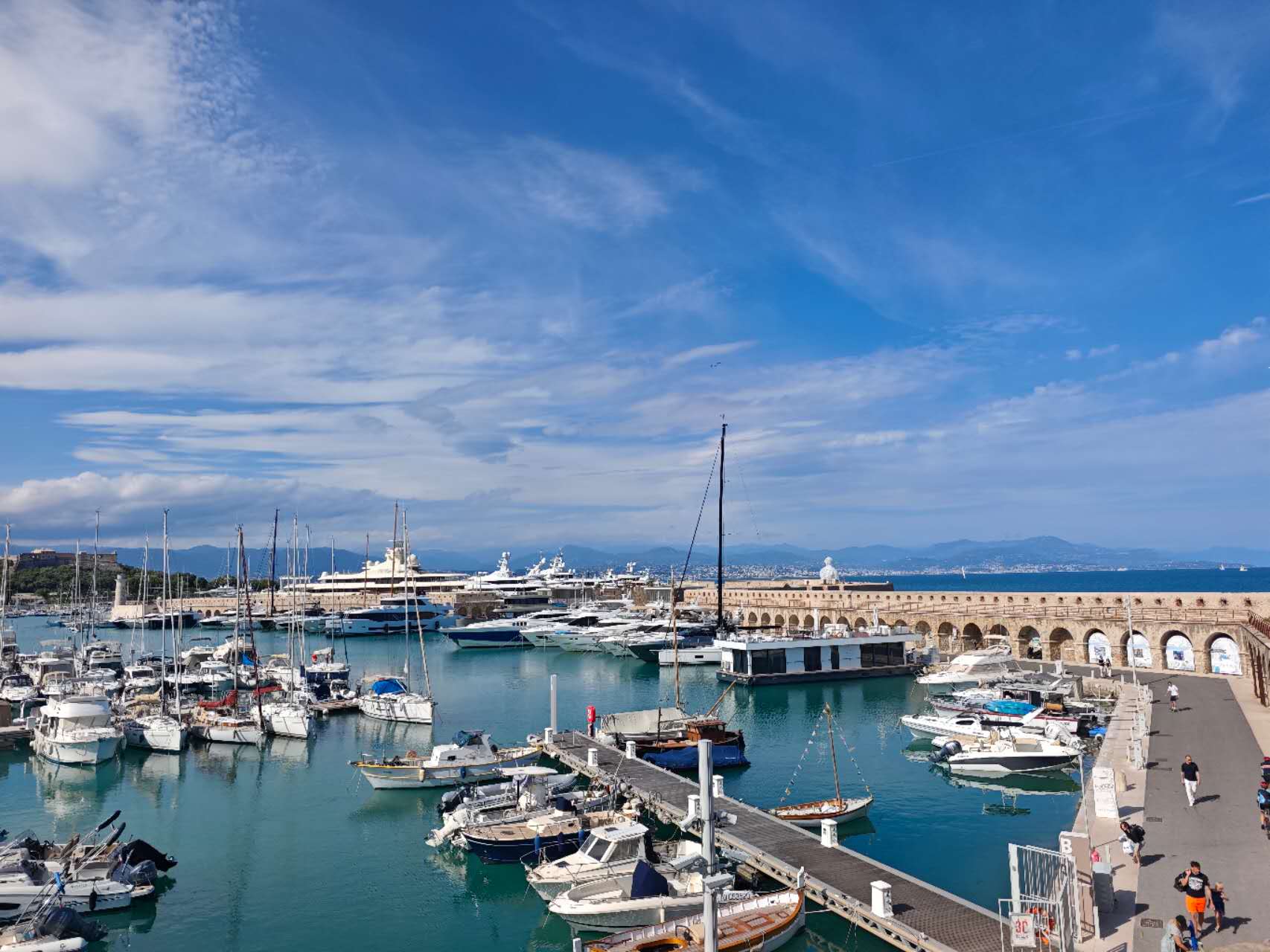 昂蒂布一日游游记visit-antibes-daytrip