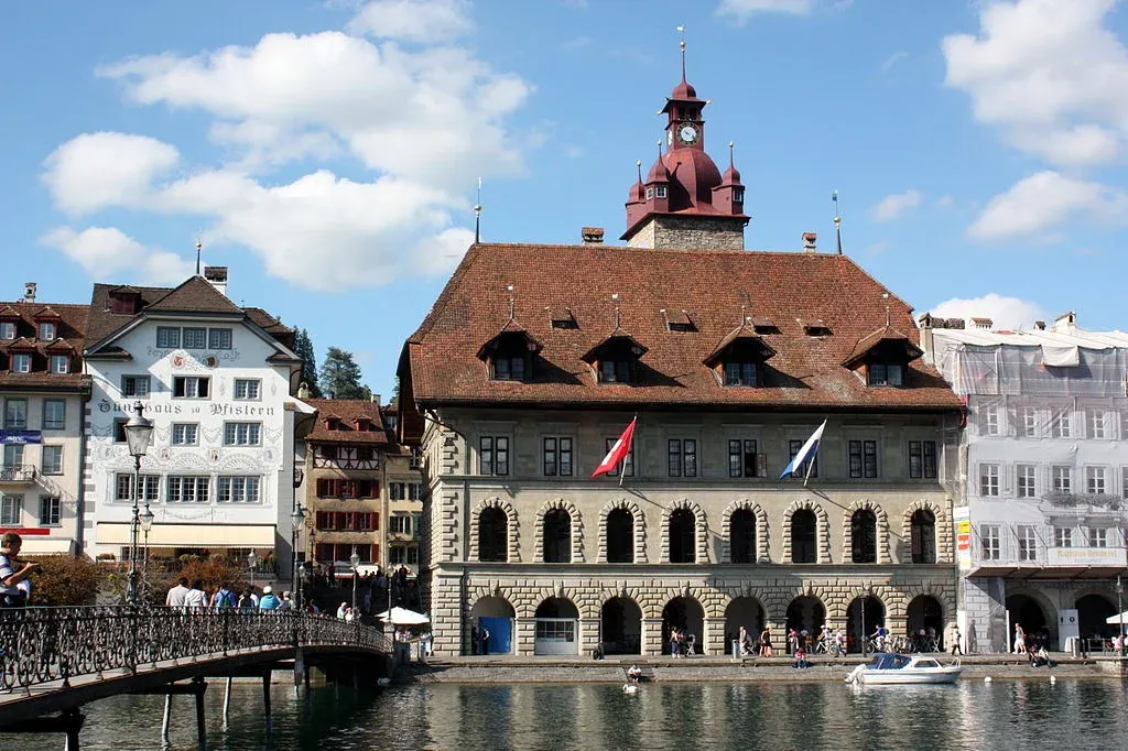 aolitravel.com-lucerne-two-days-tour瑞士卢塞恩两日游攻略