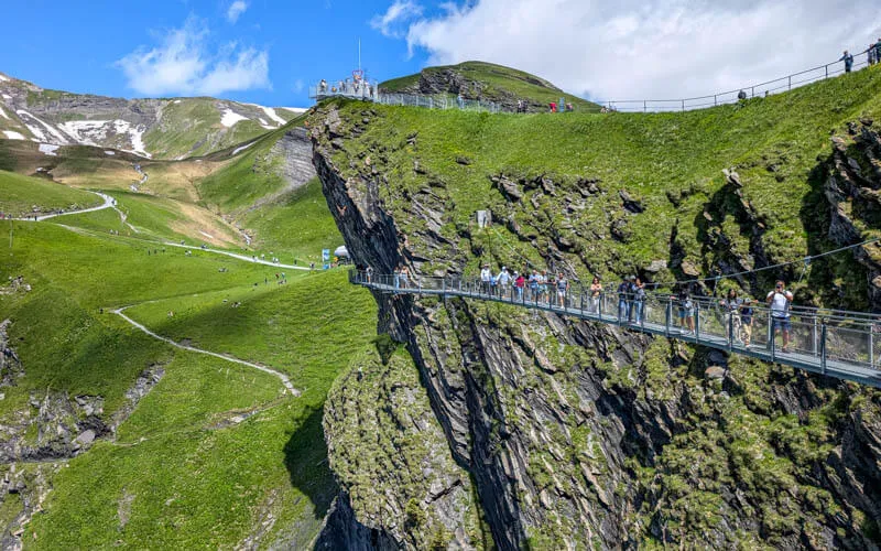 aolitravel.com-interlaken-grindelwald-Lauterbrunnen-guide-因特拉肯、格林德瓦尔德、劳特布伦嫩全攻略攻略