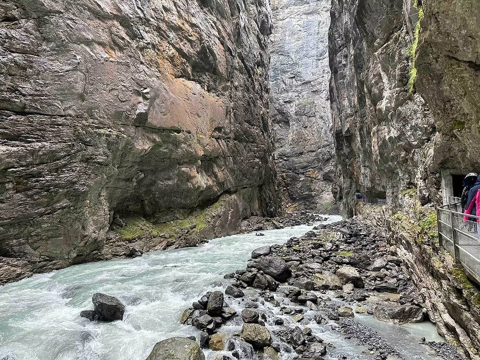 aolitravel.com-interlaken-grindelwald-Lauterbrunnen-guide-因特拉肯、格林德瓦尔德、劳特布伦嫩全攻略攻略