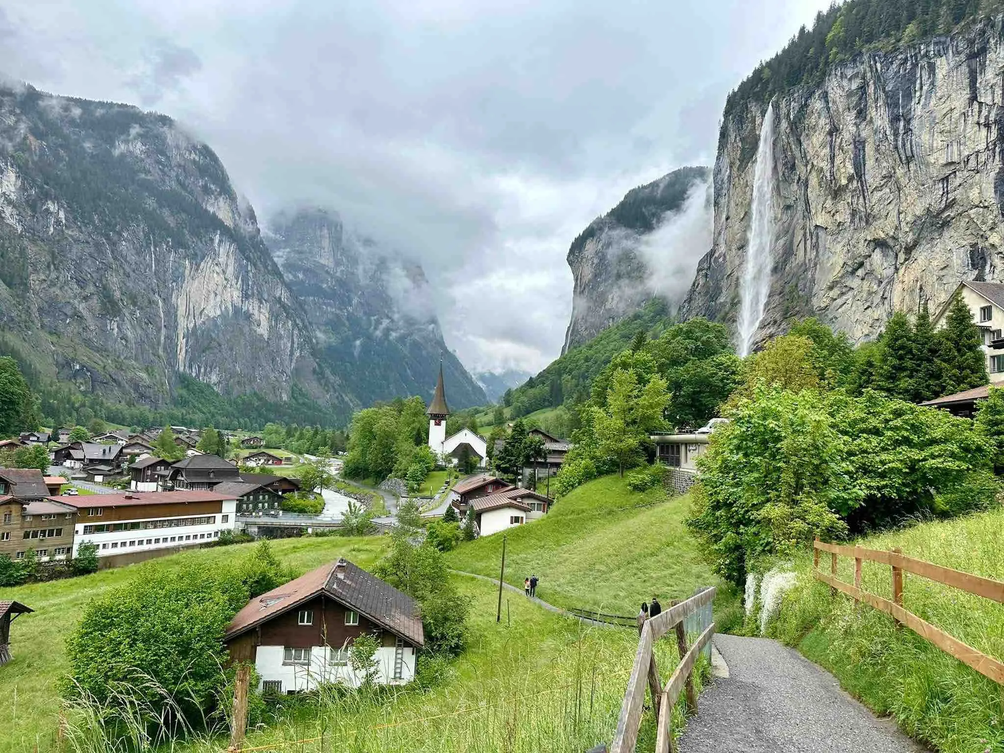 aolitravel.com-interlaken-grindelwald-Lauterbrunnen-guide-因特拉肯、格林德瓦尔德、劳特布伦嫩全攻略攻略